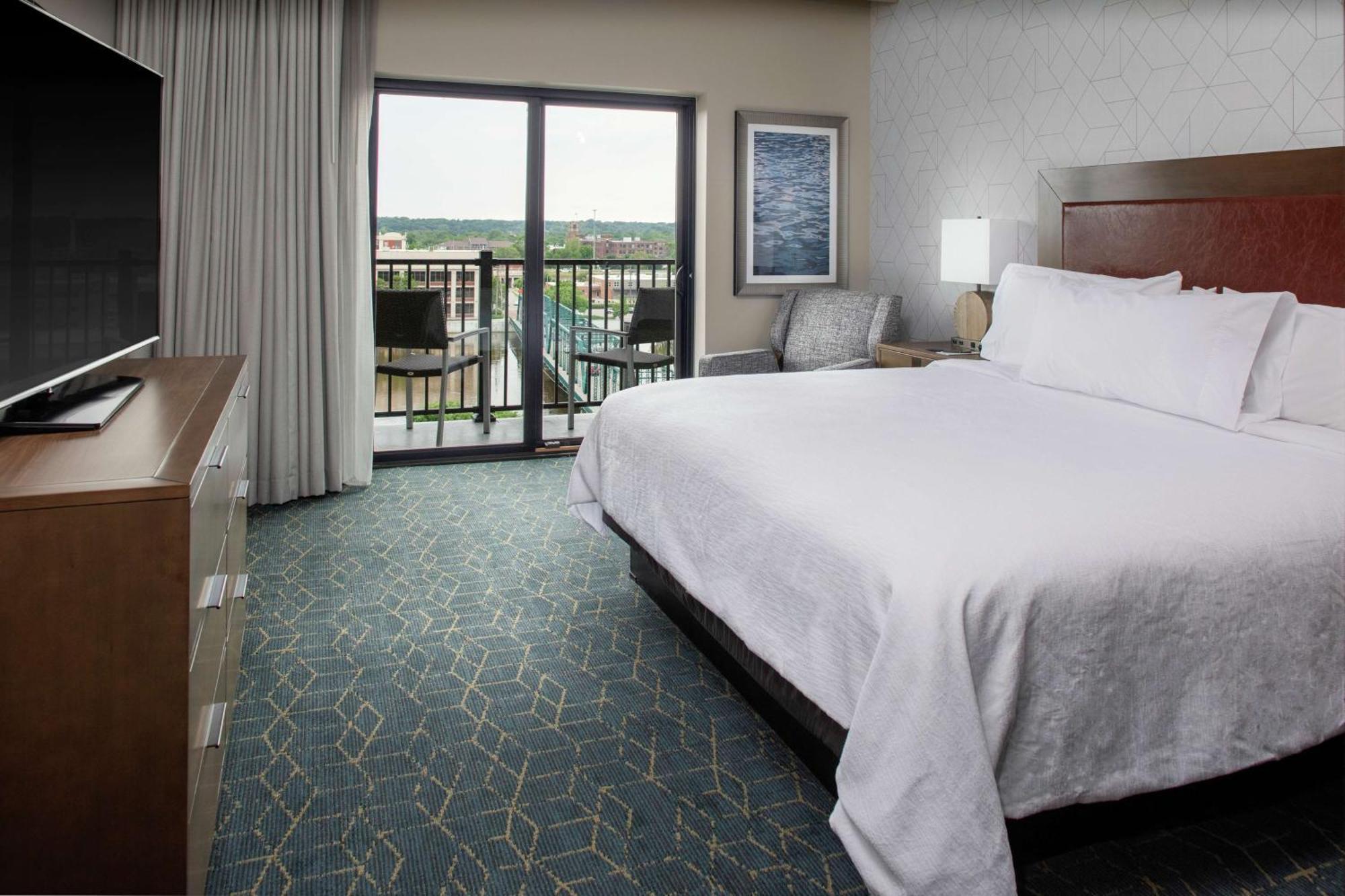 Embassy Suites By Hilton Grand Rapids Downtown Exteriér fotografie